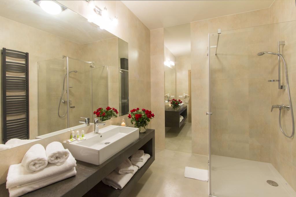 Świdnik Hotel Notabene الغرفة الصورة