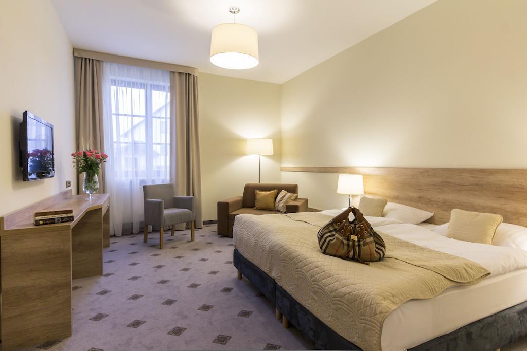 Świdnik Hotel Notabene الغرفة الصورة